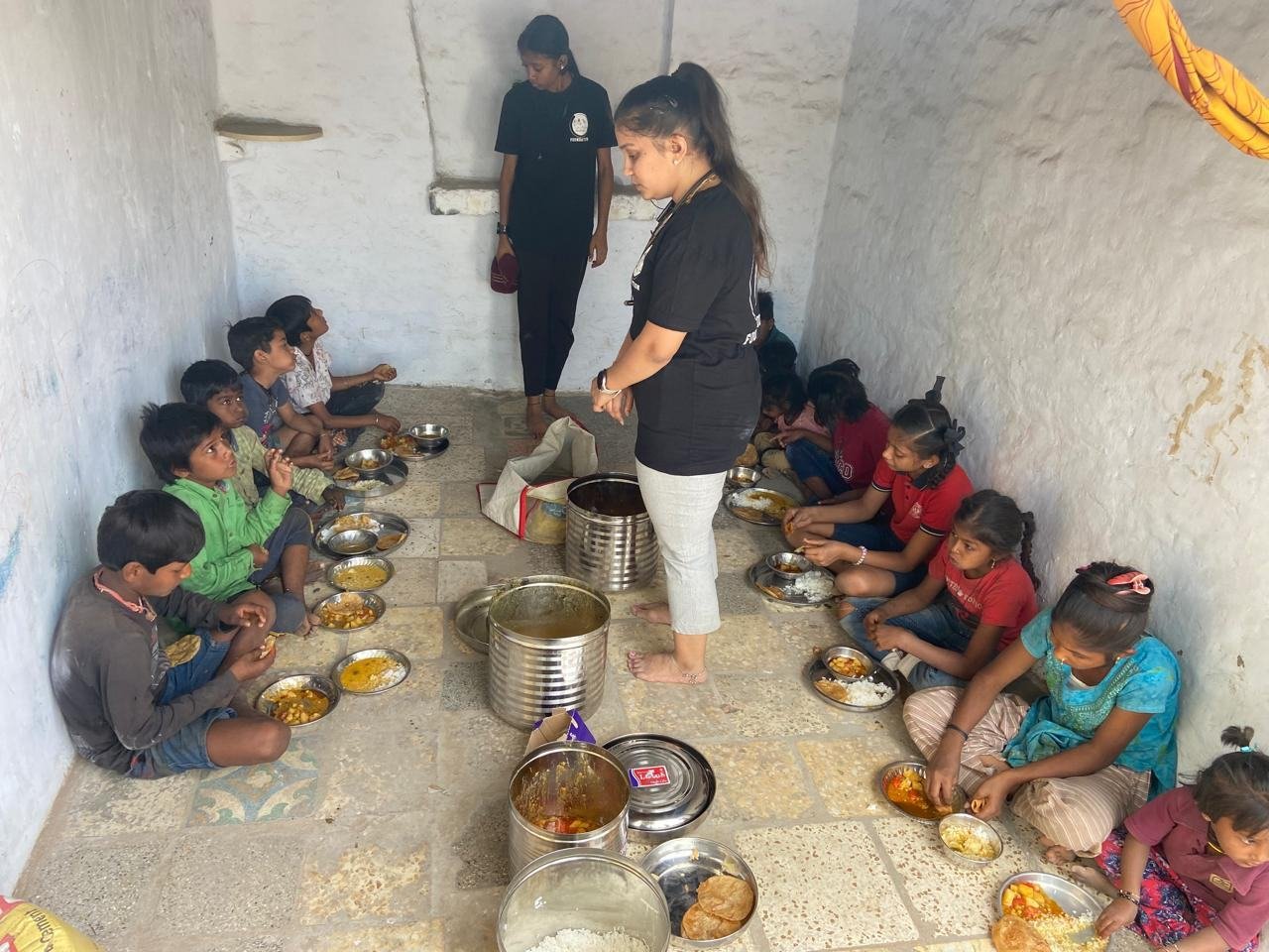Evening meal service &mdash; Hunger Relief